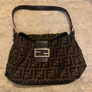 VINTAGE FENDI baguette side bag